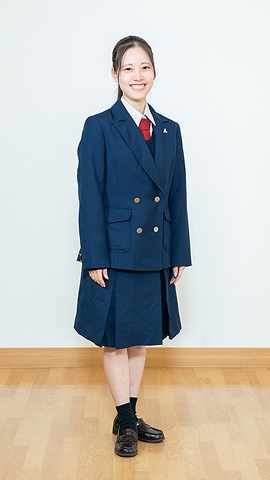 冬服女子の画像