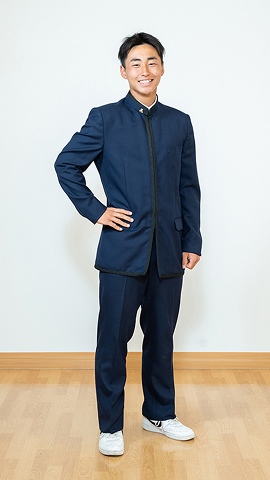 冬服男子の画像