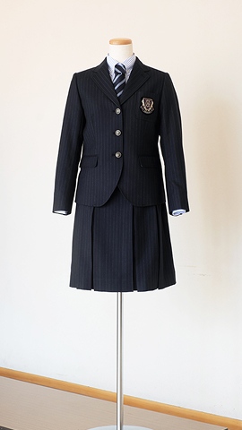 冬服女子の画像